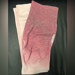 Ombré pink gym shark leggings